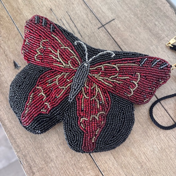 Vintage Neiman Marcus Red and Black Beaded Butterfly Petite Evening Bag - Picture 10 of 17